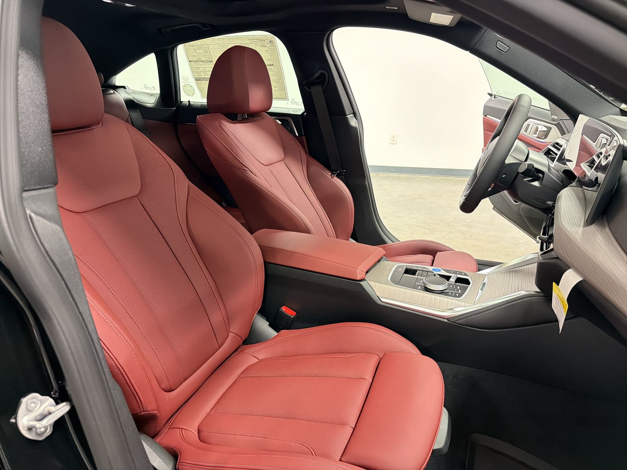 New 2026 BMW i4 eDrive40 w/ M Sport Package RWD image 31