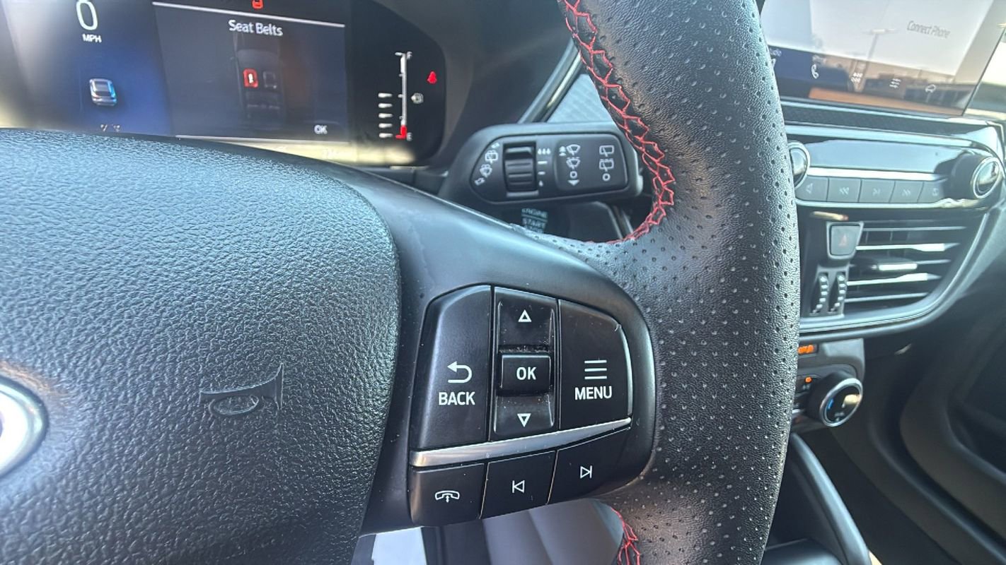 Used 2024 Ford Escape ST-Line image 16