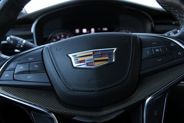 Used 2024 Cadillac XT5 Premium Luxury w/ Platinum Package image 14