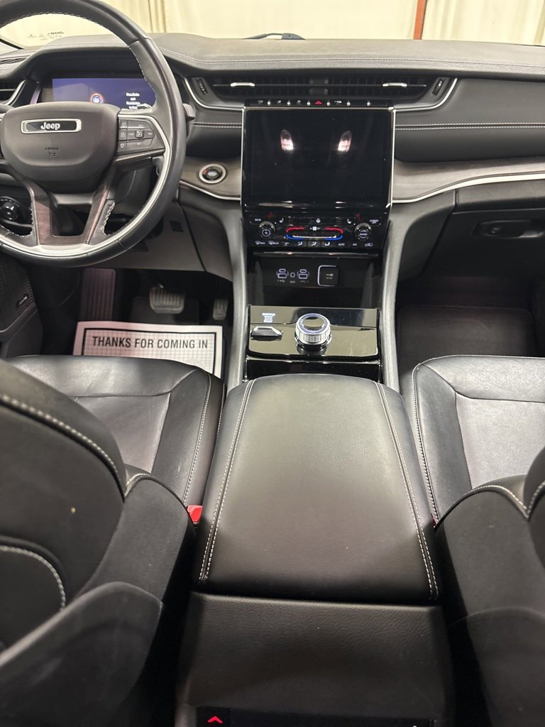 Used 2022 Jeep Grand Cherokee L Limited image 24