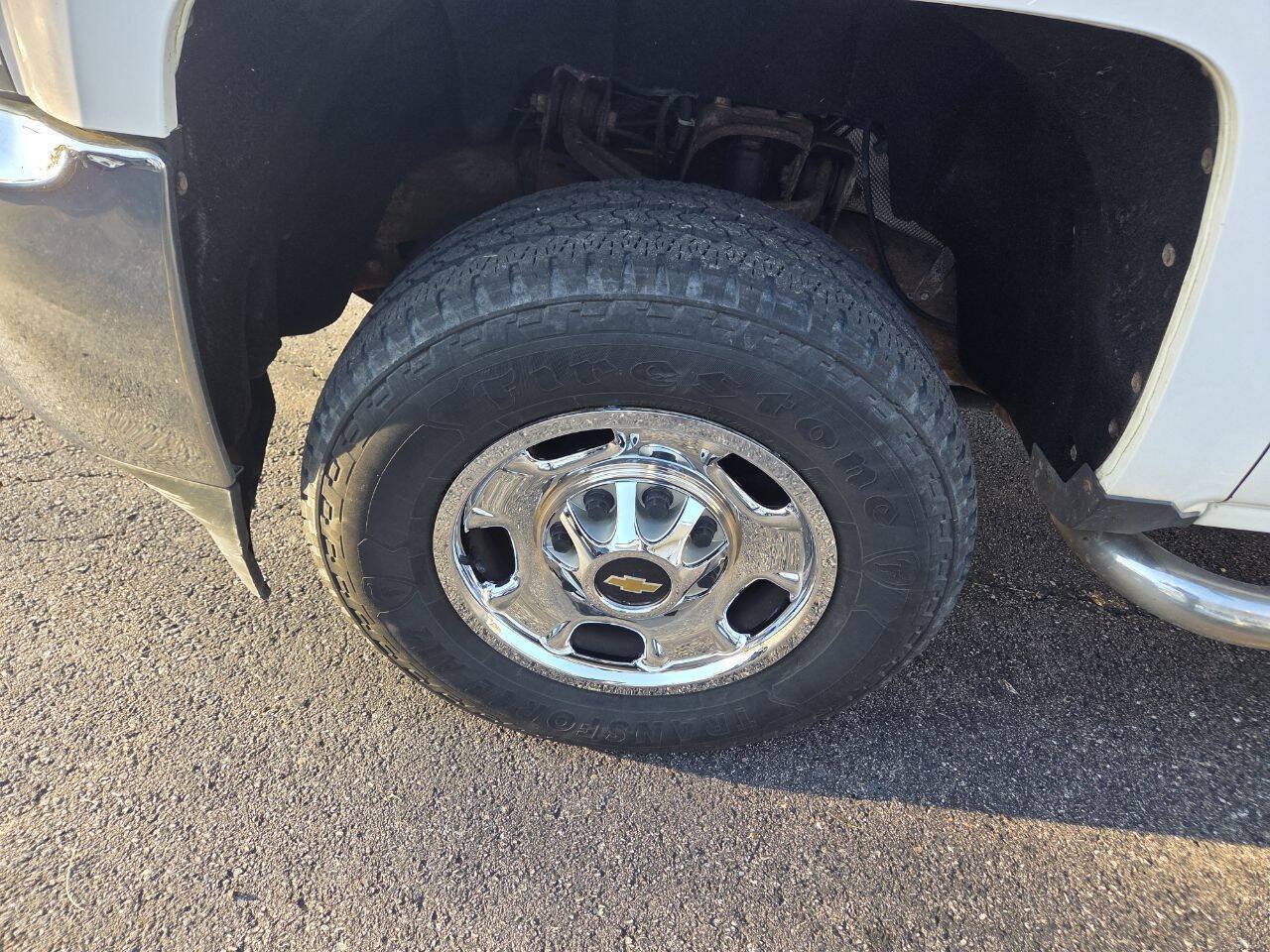 Used 2015 Chevrolet Silverado 2500 W/T AWD/4WD image 20