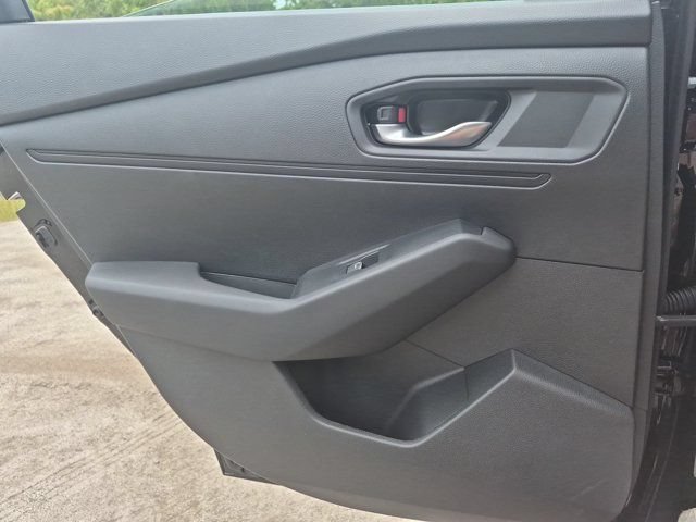 Used 2025 Honda Accord SE image 26