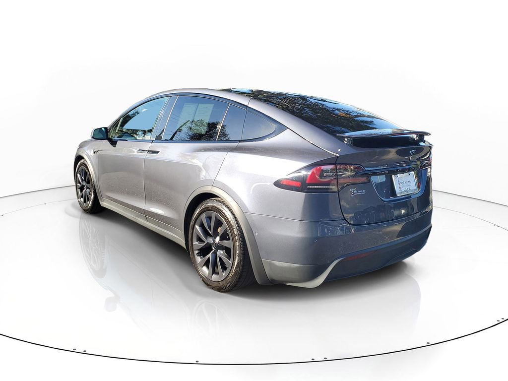 Used 2023 Tesla Model X image 4