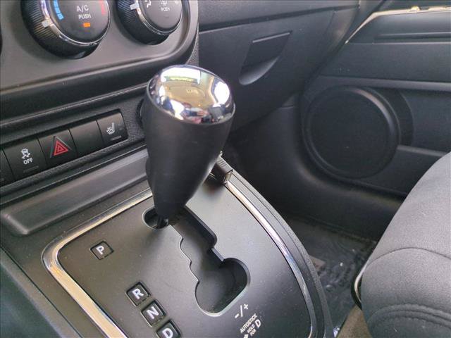 Used 2014 Jeep Patriot Latitude FWD image 12
