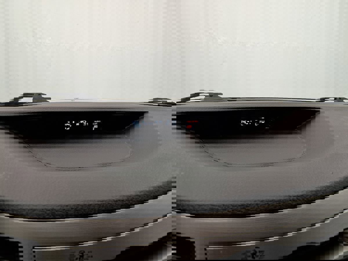 Used 2014 Subaru Legacy 2.5i image 16