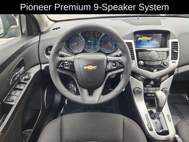 Used 2015 Chevrolet Cruze LT w/ Sun And Sound Package image 19