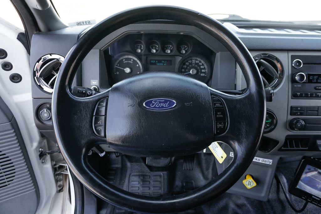 Used 2015 Ford F650 2WD Crew Cab Super Duty image 28