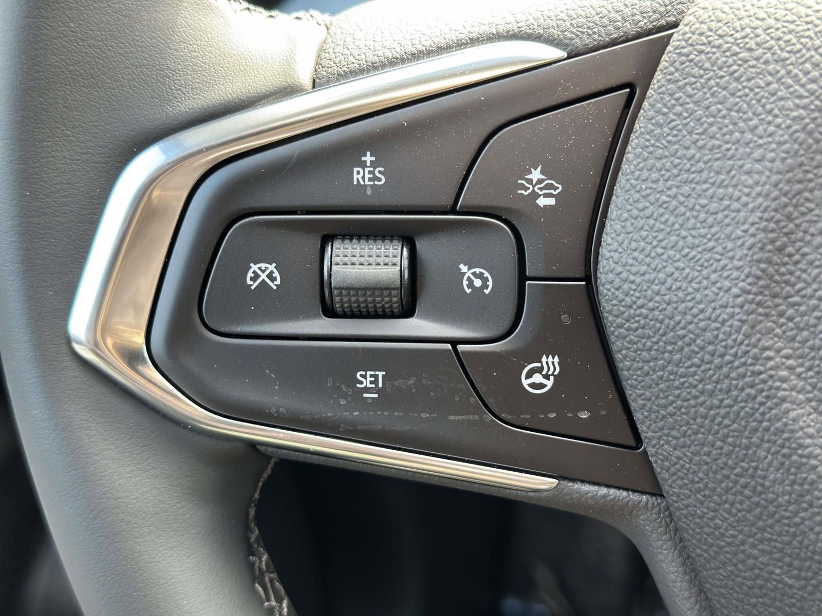 New 2026 Chevrolet Trax LT w/ Driver Confidence Package FWD image 14