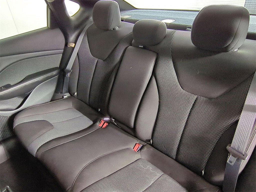 Used 2015 Dodge Dart SXT image 21