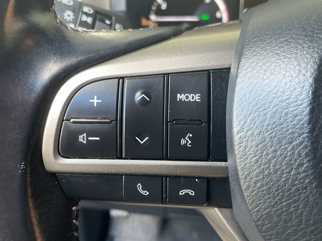 Used 2020 Lexus GX 460 Premium image 18