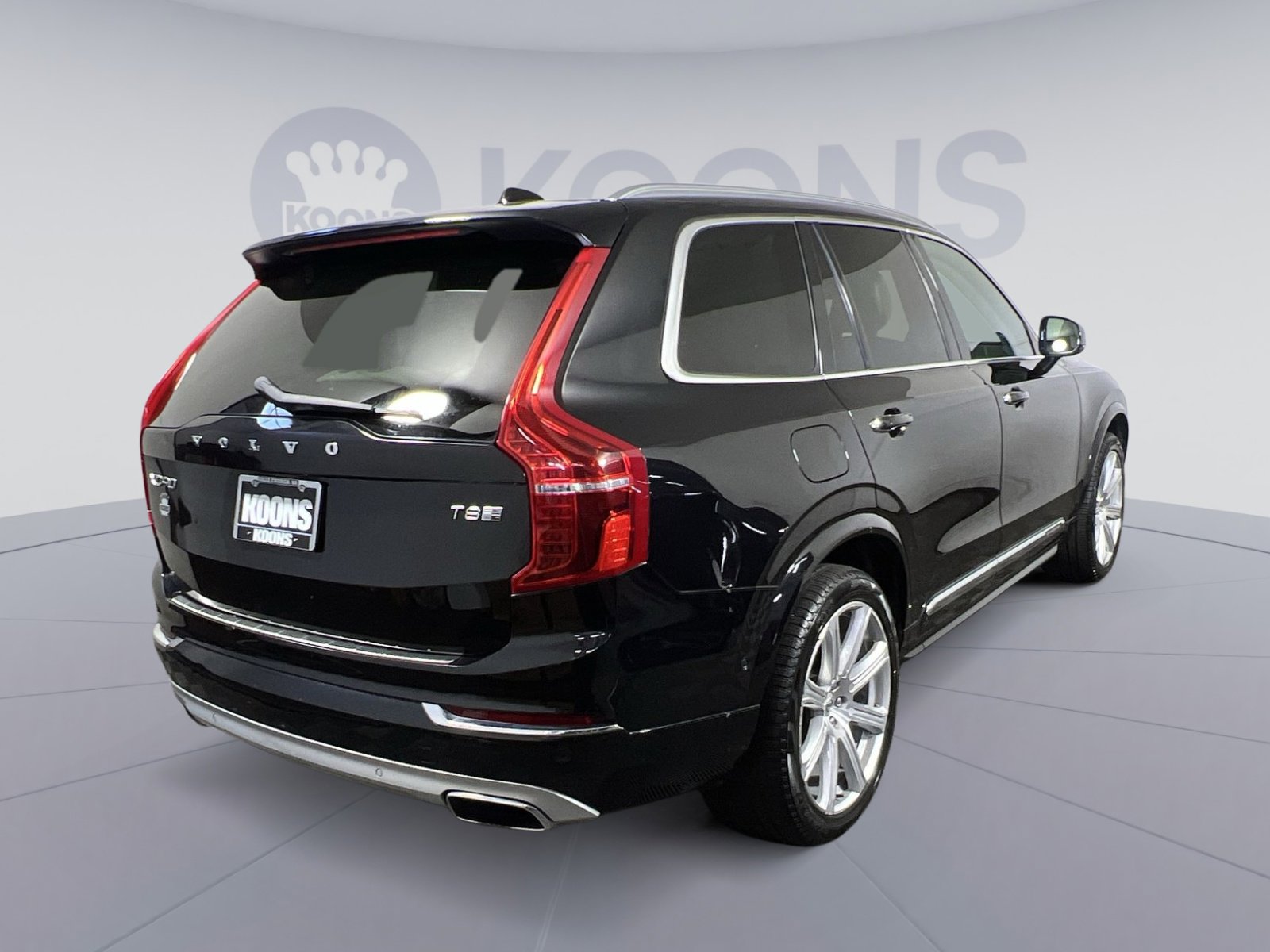 Used 2018 Volvo XC90 T8 Inscription w/ Convenience Package image 4