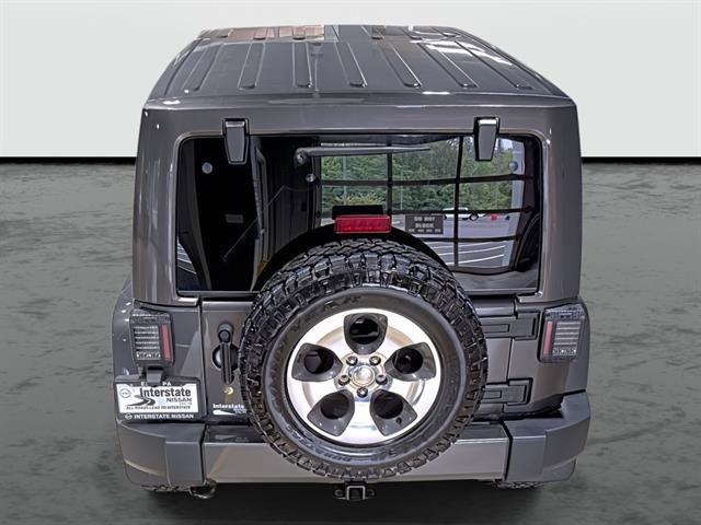 Used 2017 Jeep Wrangler Unlimited Sahara w/ Trailer Tow Group AWD/4WD image 3
