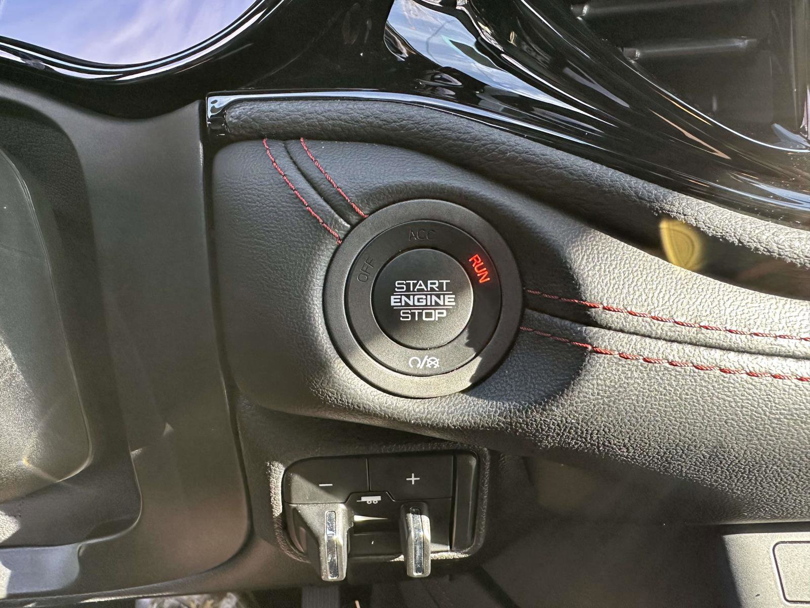 Used 2023 Dodge Durango GT image 25