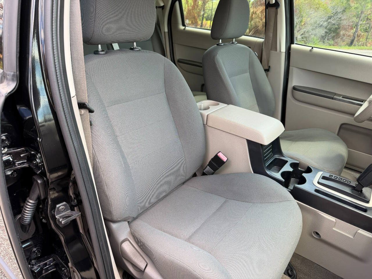 Used 2008 Ford Escape XLS FWD image 23