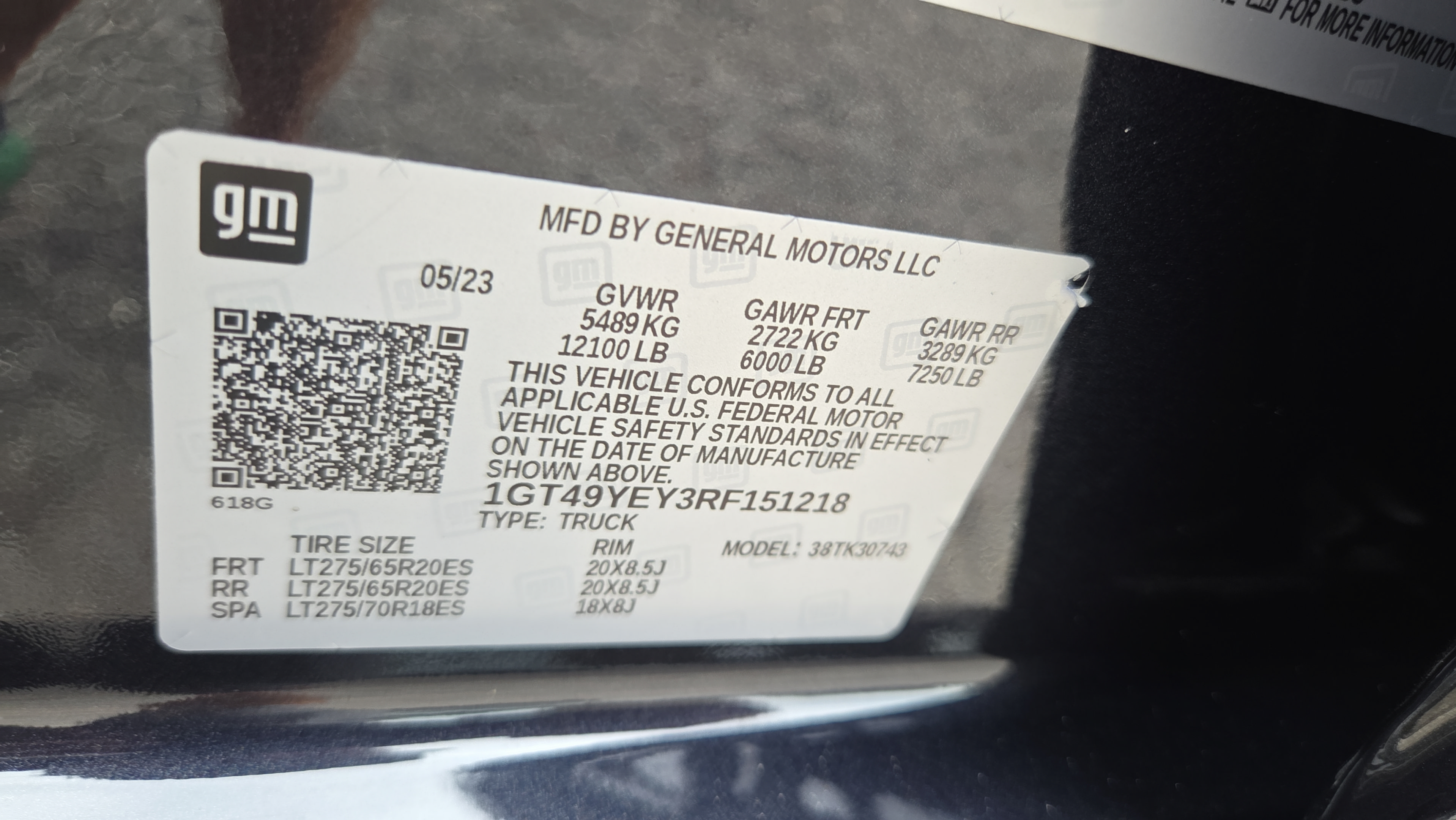 Used 2024 GMC Sierra 3500 Denali Ultimate AWD/4WD image 17