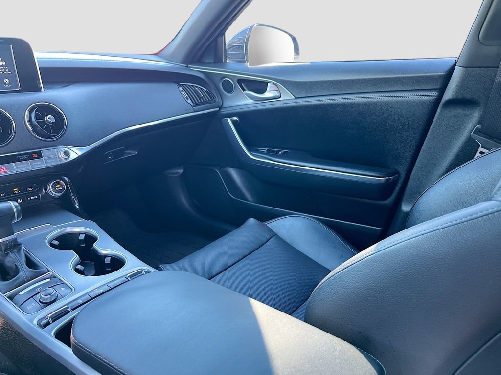 Used 2021 Kia Stinger GT AWD/4WD image 22