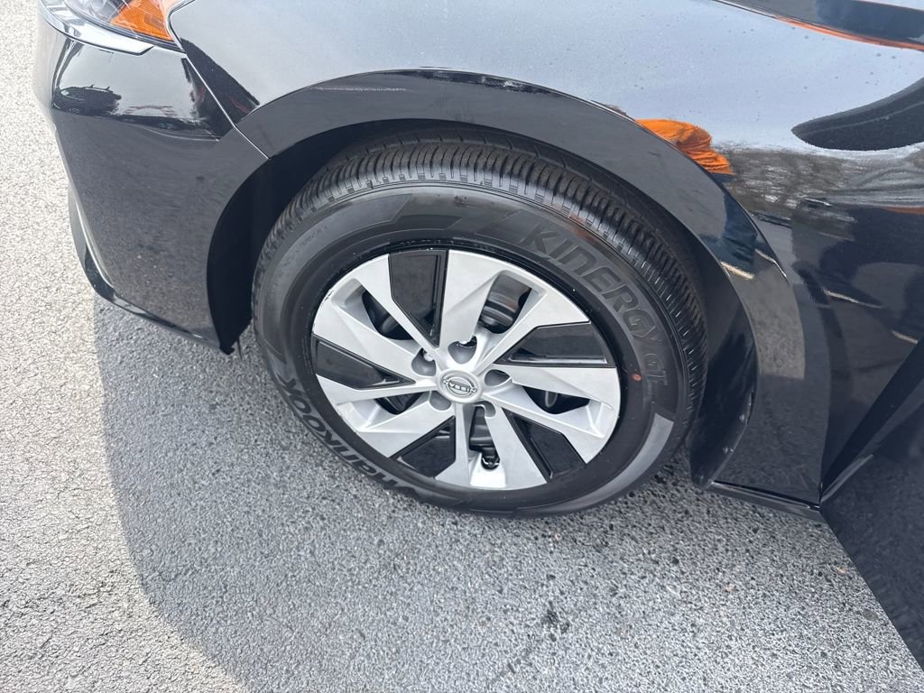 Used 2025 Nissan Altima 2.5 S image 28