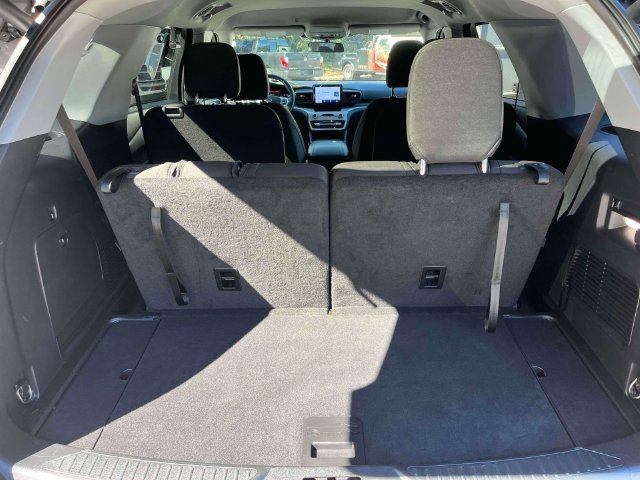 Used 2023 Ford Explorer XLT RWD image 20