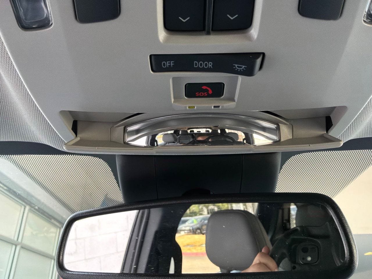 Used 2026 Toyota Sienna XLE FWD image 21