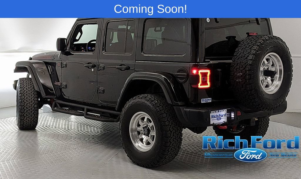 Used 2025 Jeep Wrangler Unlimited Rubicon AWD/4WD image 4