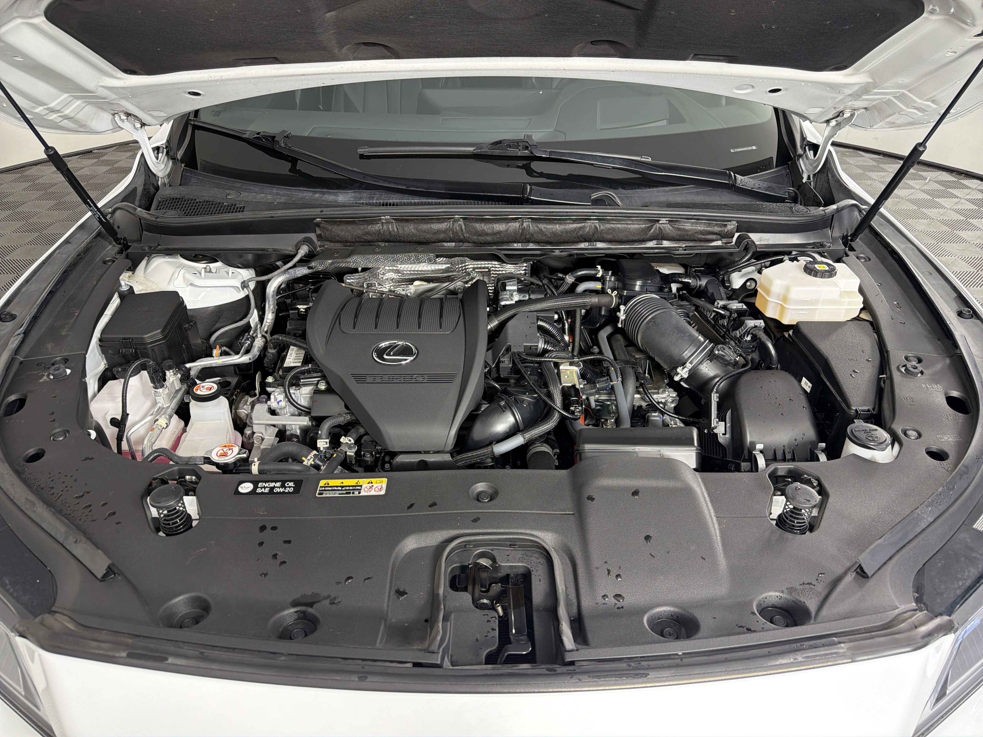 Used 2024 Lexus RX 500h F Sport w/ Convenience Package image 11