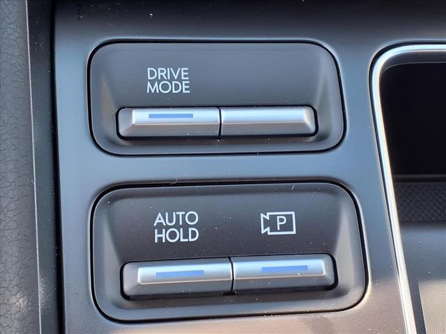 New 2025 Hyundai Sonata SEL image 18