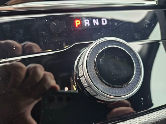 New 2025 Jeep Grand Cherokee Altitude image 24