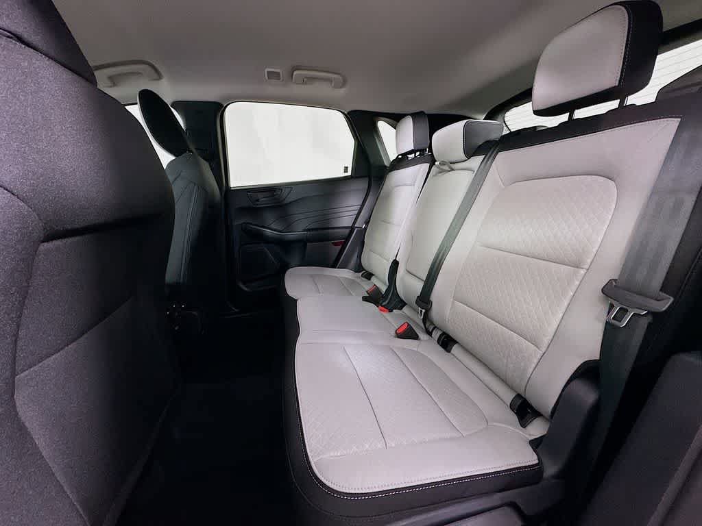 New 2026 Ford Escape Active FWD image 14