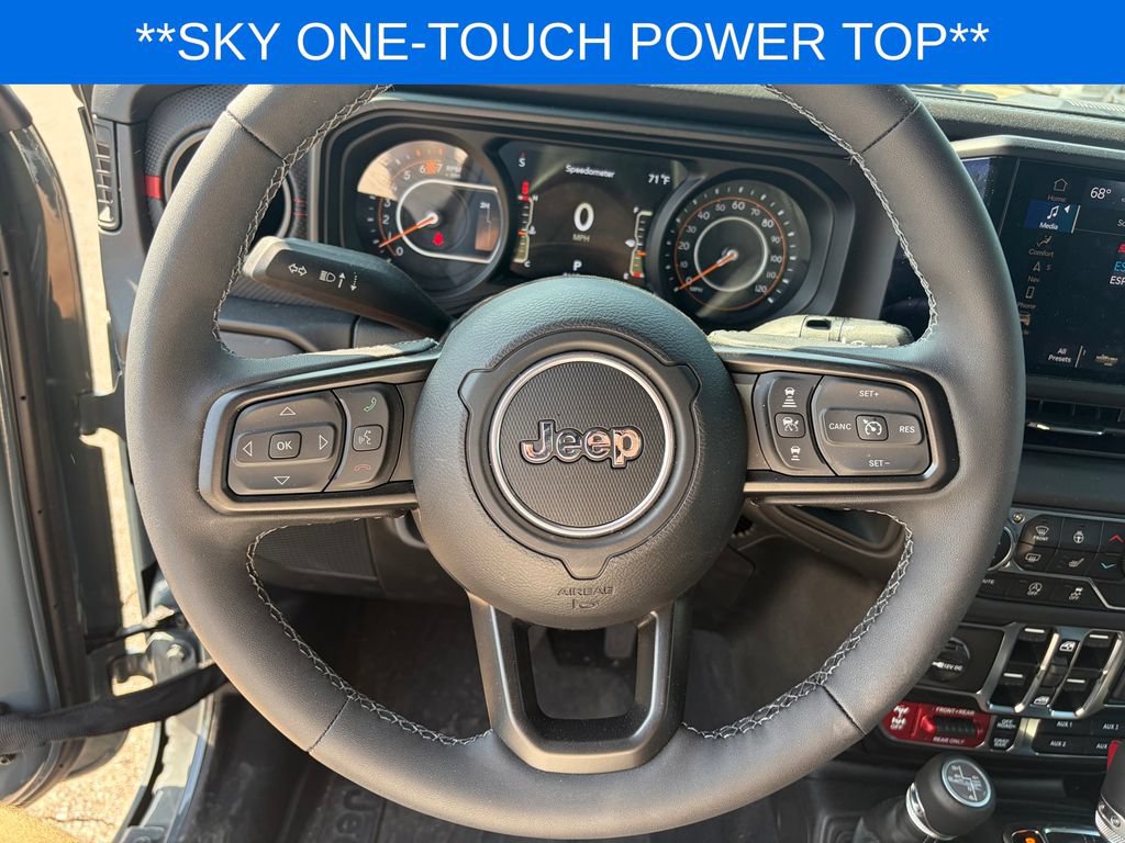 Used 2025 Jeep Wrangler Unlimited Rubicon AWD/4WD image 11