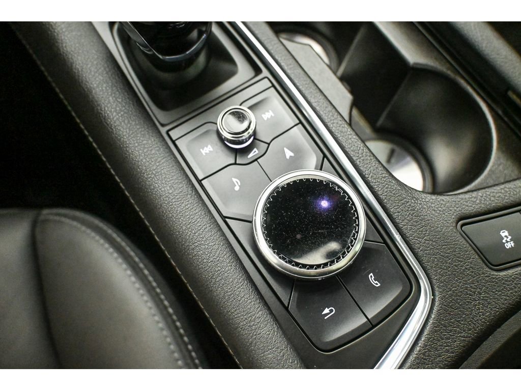 Certified 2023 Cadillac XT5 Premium Luxury FWD image 44