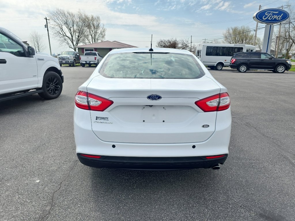 Used 2015 Ford Fusion S image 7