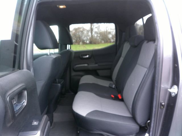 Used 2023 Toyota Tacoma TRD Sport w/ Black Out Package (TMS) image 23