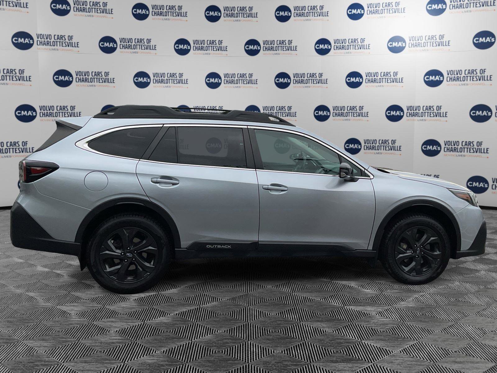 Used 2022 Subaru Outback Onyx Edition XT AWD/4WD image 6