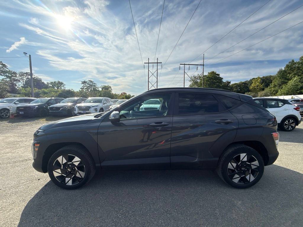 Used 2024 Hyundai Kona SEL w/ Convenience Package AWD/4WD image 9