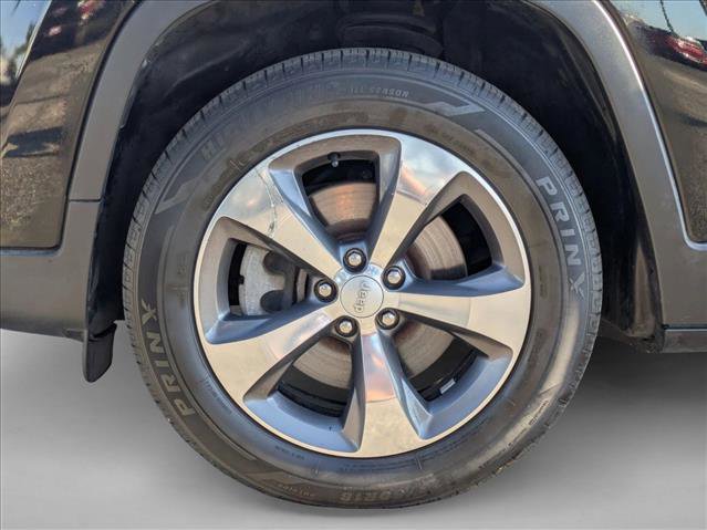 Used 2019 Jeep Cherokee Limited image 23