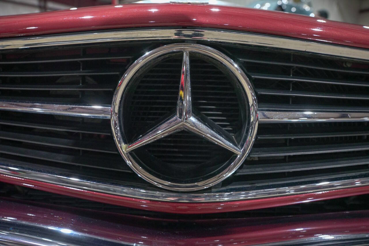 Used 1991 Mercedes-Benz 560 SEC image 22