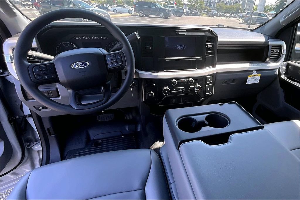 New 2025 Ford F350 XL RWD image 5