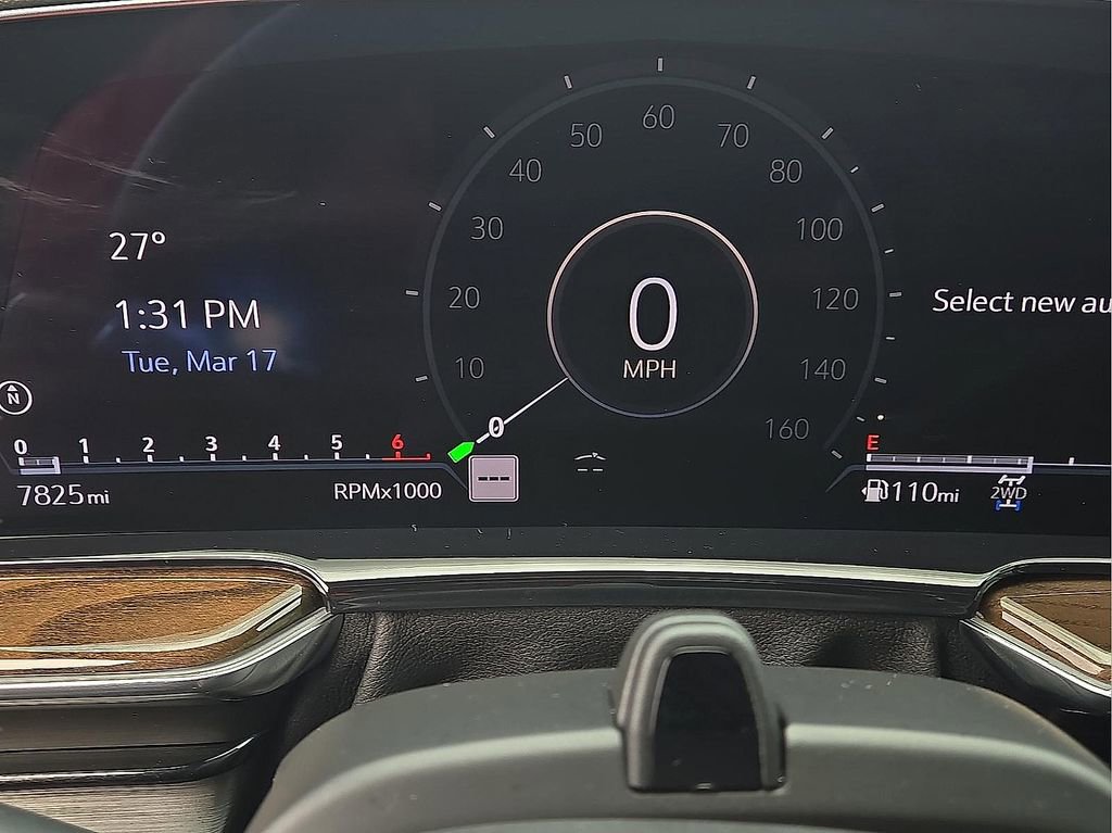 Used 2024 Cadillac Escalade Sport Platinum w/ LPO, ONYX Package image 19