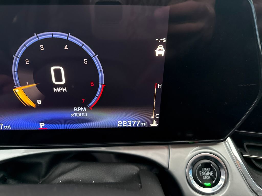 Used 2025 Chevrolet Trax LT w/ LT Convenience Package image 19