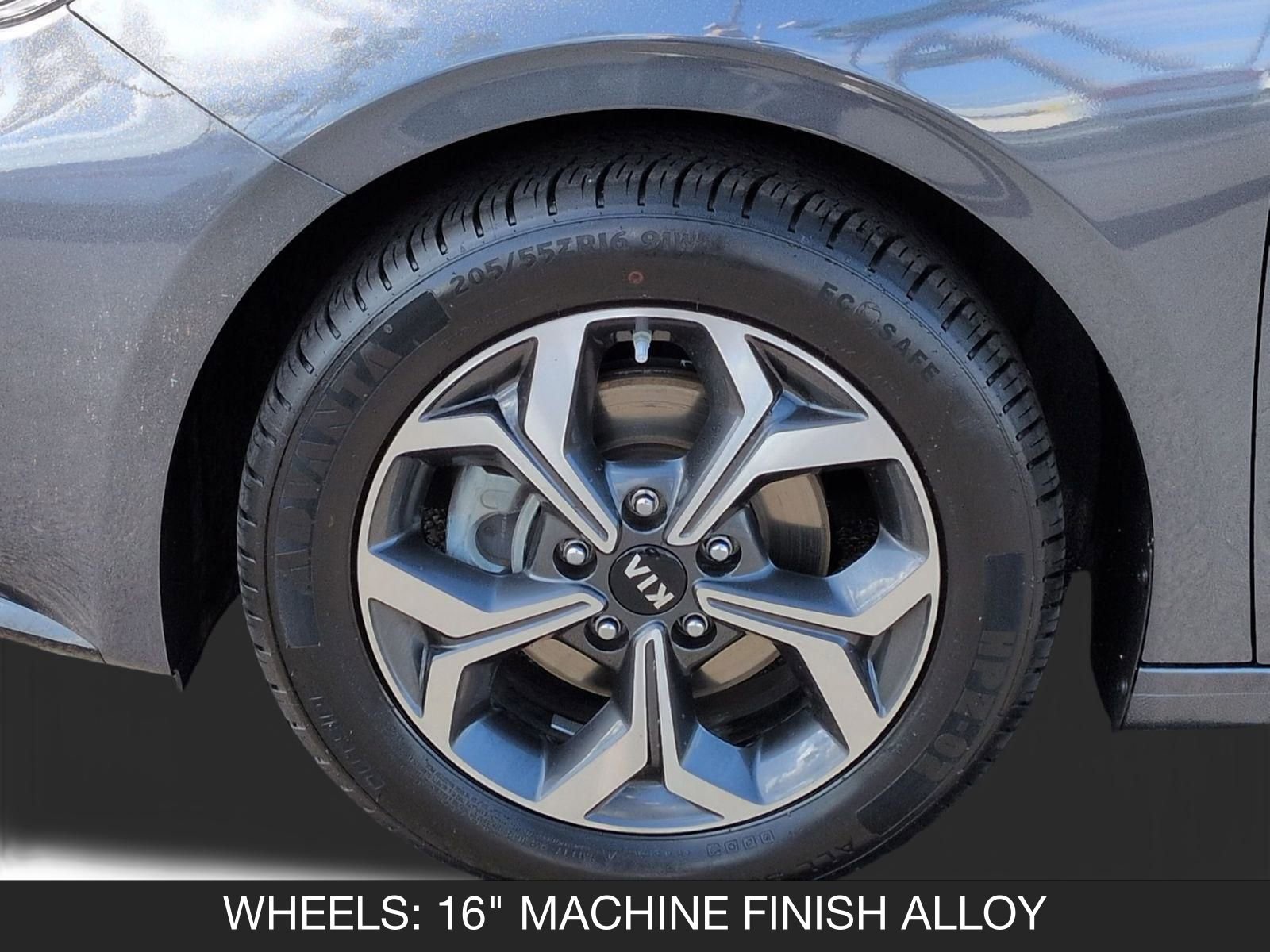 Used 2021 Kia Forte LXS image 11