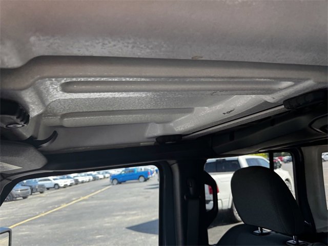 Certified 2024 Jeep Wrangler Unlimited Rubicon image 39