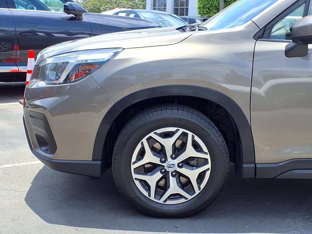 Used 2021 Subaru Forester Premium AWD/4WD image 14