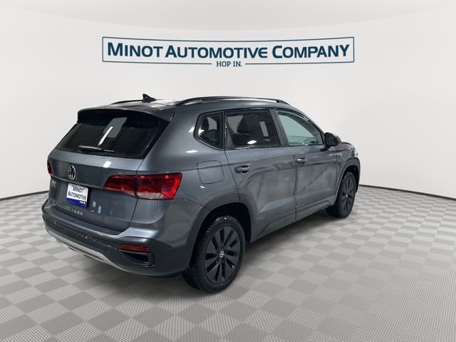Used 2023 Volkswagen Taos S w/ Driver Assistance Package image 8