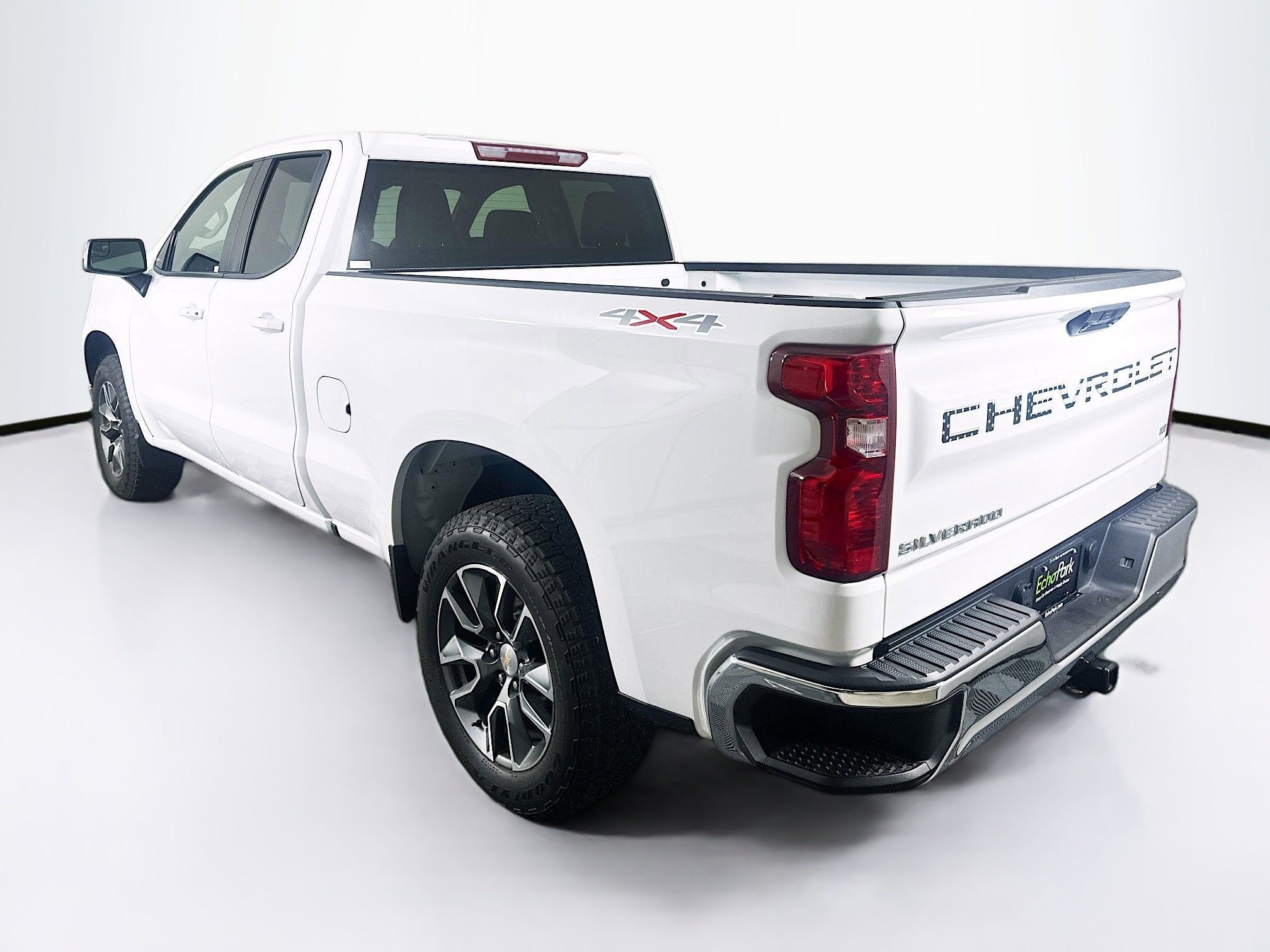Used 2023 Chevrolet Silverado 1500 LT image 5