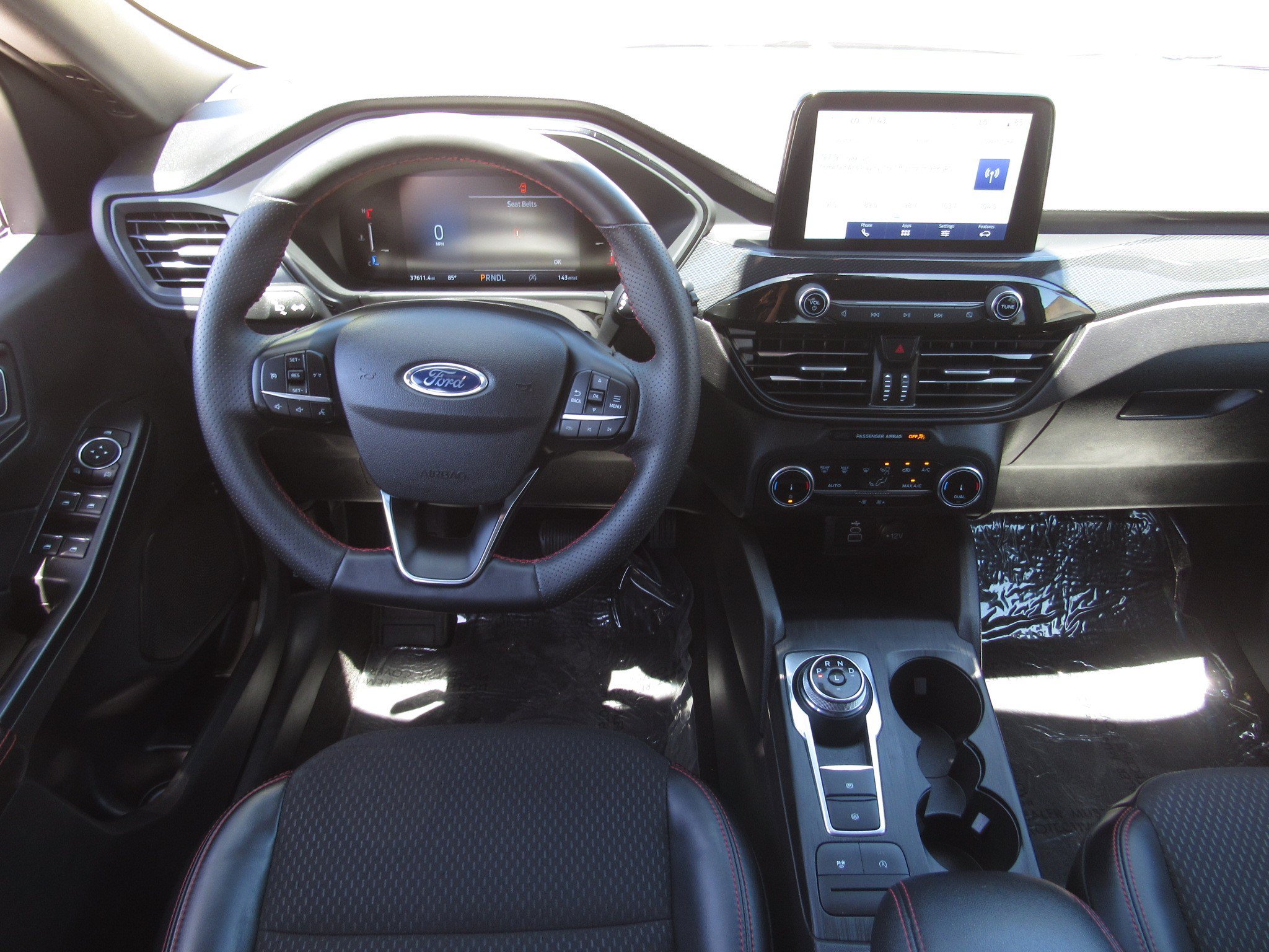 Used 2025 Ford Escape ST-Line FWD image 16