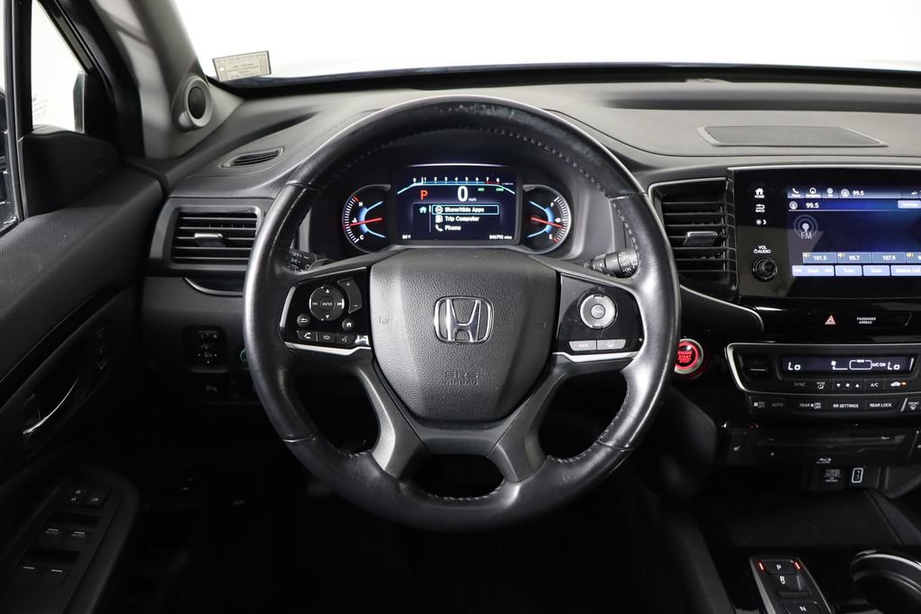 Used 2022 Honda Pilot Touring image 7