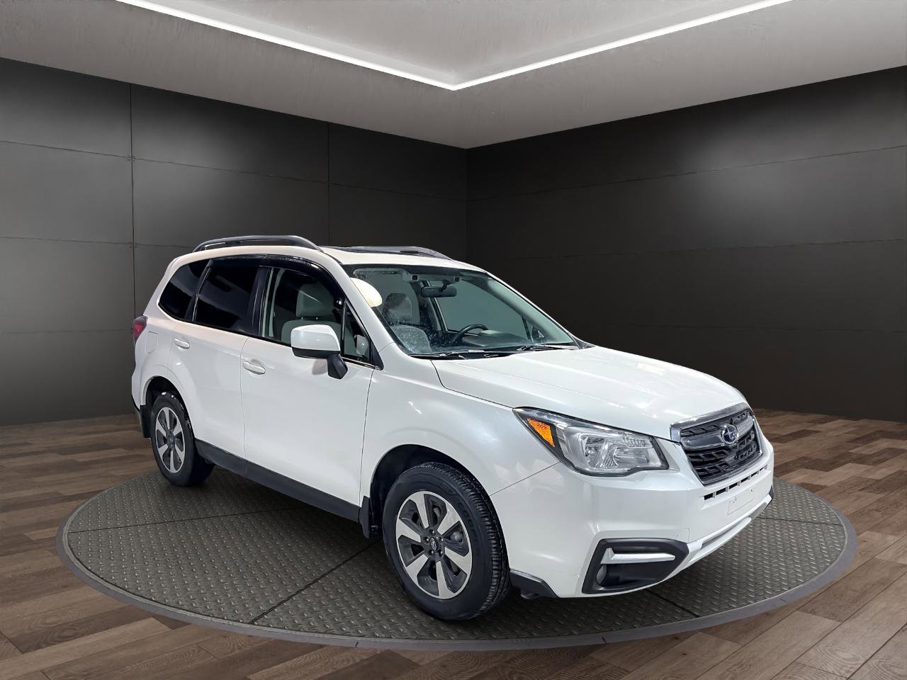 Used 2017 Subaru Forester 2.5i Premium image 2