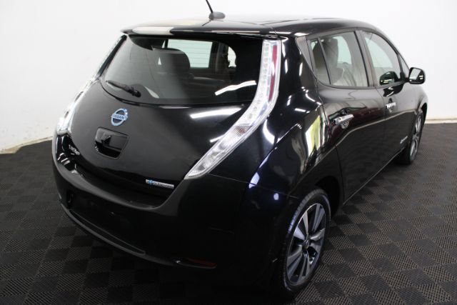 Used 2015 Nissan Leaf SL w/ Premium Package FWD image 7