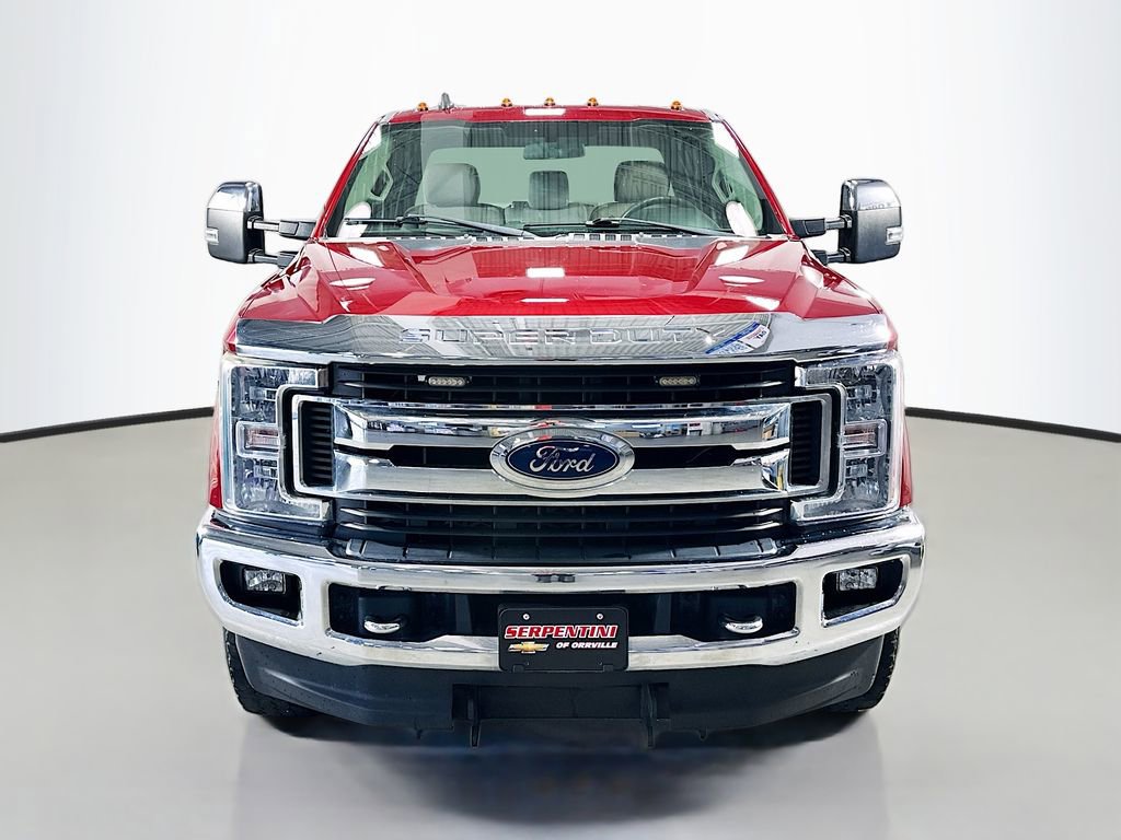 Used 2019 Ford F350 XLT w/ XLT Premium Package AWD/4WD image 4