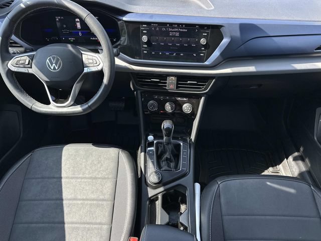 Used 2023 Volkswagen Taos SE w/ Black Wheel Package AWD/4WD image 12